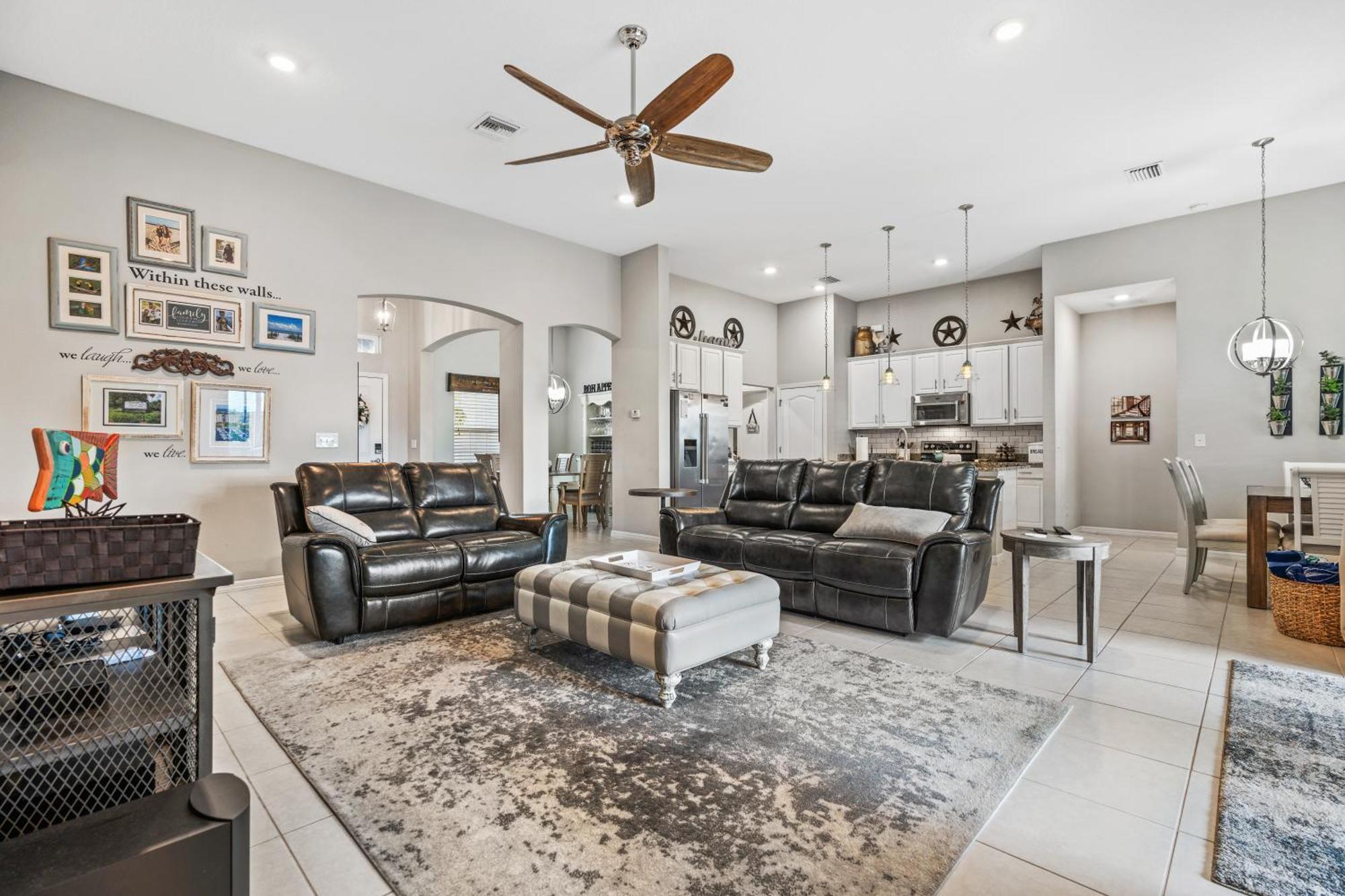 Beautiful Cape Coral Oasis! King Bed, Bbq, Heated Pool, Pvt Yard & Much More! Luaran gambar